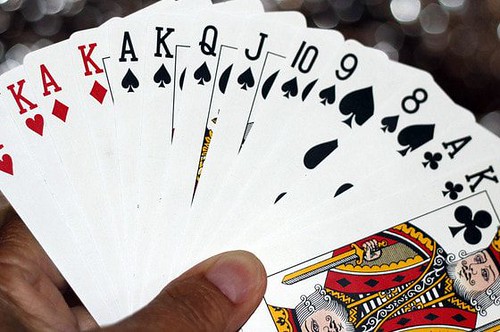 Tiến Lên Miền Nam Facebook - Bí Quyết Chinh Phục Sân Chơi Online Tiến Lên Miền Nam Facebook - Bí Quyết Chinh Phục Sân Chơi Online